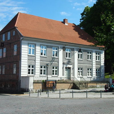 Bild vergrößern: Standort Volkskundemuseum - Koschsches Haus am Marktplatz